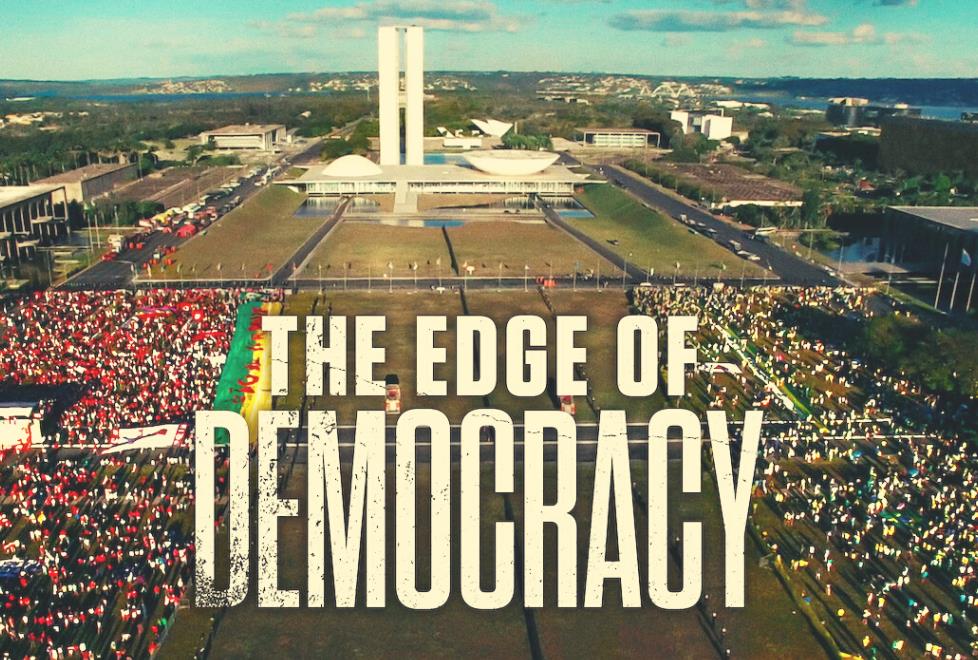 หนัง The Edge of Democracy KUBET