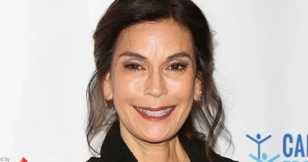 Teri Hatcher ผู้ซึ่งพากย์เสียงแม่The Bedlam (แม่ของ Coraline) By KUBET