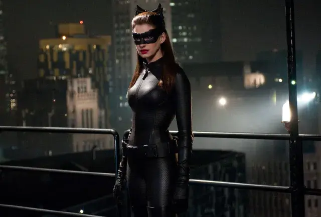  Catwoman (Anne Hathaway ใน The Dark Knight Returns) By KUBET