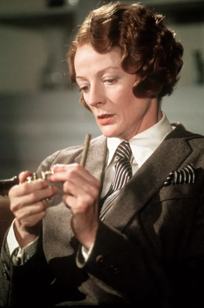 Maggie Smith - Death on the Nile - KUBET